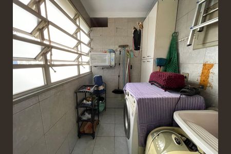 Apartamento à venda com 96m², 3 quartos e 1 vagaÁrea de Serviço