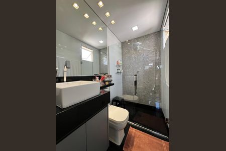 Apartamento à venda com 150m², 2 quartos e 3 vagasBanheiro