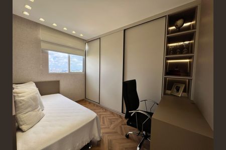 Apartamento à venda com 150m², 2 quartos e 3 vagasquarto