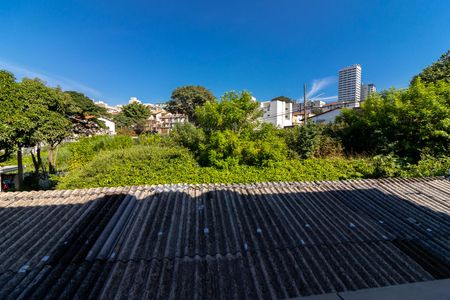 Quarto e Sala - Vista de casa para alugar com 1 quarto, 28m² em Tucuruvi, São Paulo