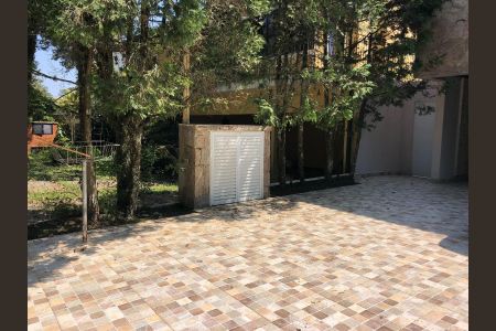 Casa para alugar com 470m², 4 quartos e 4 vagasÁrea externa