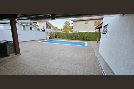 Casa para alugar com 470m², 4 quartos e 4 vagasÁrea externa