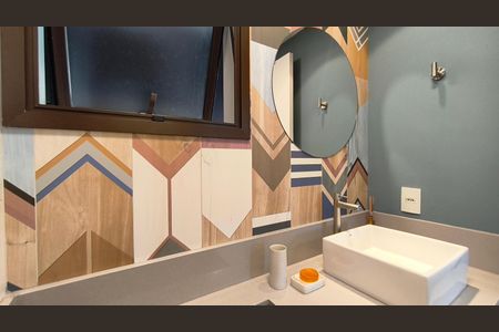 Apartamento à venda com 81m², 1 quarto e 2 vagasBanheiro da Suíte