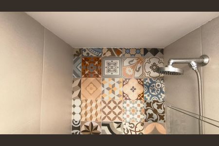 Apartamento à venda com 81m², 1 quarto e 2 vagasBanheiro social