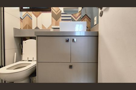 Apartamento à venda com 81m², 1 quarto e 2 vagasBanheiro da Suíte