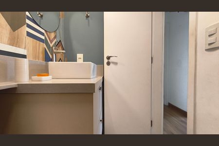 Apartamento à venda com 81m², 1 quarto e 2 vagasBanheiro da Suíte