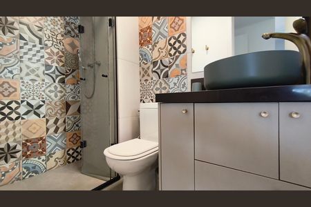 Apartamento à venda com 81m², 1 quarto e 2 vagasBanheiro social