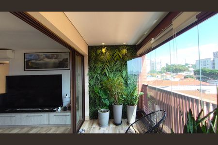 Apartamento à venda com 81m², 1 quarto e 2 vagasVaranda