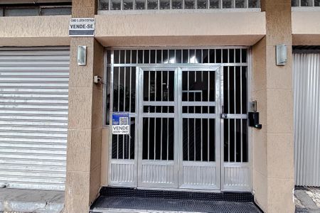 Apartamento à venda com 88m², 2 quartos e 1 vaga Apartamento à venda com 88m², 2 quartos e 1 vagaFachada - Plaquinha