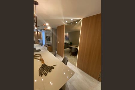 Apartamento para alugar com 130m², 2 quartos e 2 vagasSala