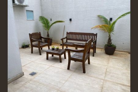 Apartamento para alugar com 130m², 2 quartos e 2 vagasÁrea externa