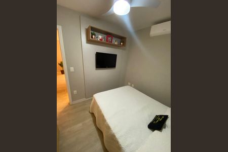 Apartamento para alugar com 130m², 2 quartos e 2 vagasQuarto