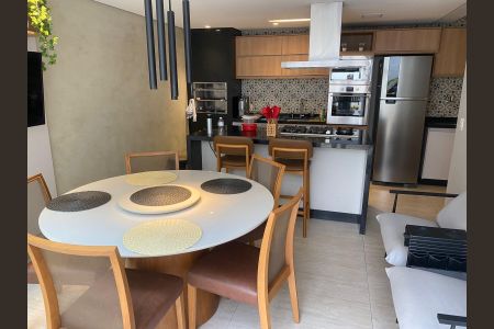 Apartamento para alugar com 130m², 2 quartos e 2 vagasCozinha