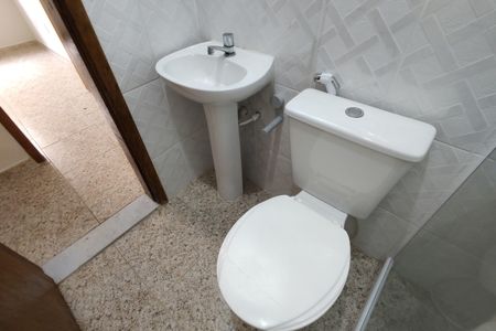 Apartamento à venda com 57m², 2 quartos e 1 vagaBanheiro Social
