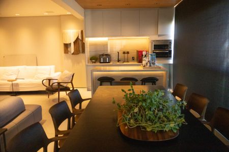 Apartamento para alugar com 155m², 4 quartos e 4 vagasSala