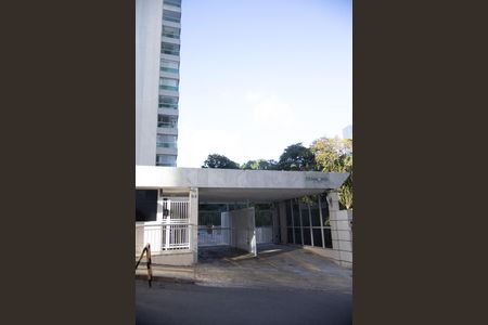 Apartamento para alugar com 155m², 4 quartos e 4 vagasFachado do condomínio