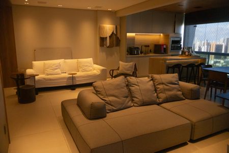 Apartamento para alugar com 155m², 4 quartos e 4 vagasSala