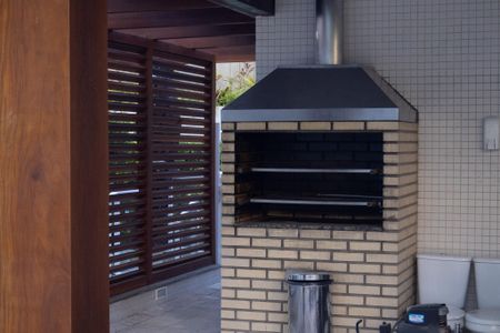 Apartamento para alugar com 155m², 4 quartos e 4 vagasÁrea comum - Churrasqueira