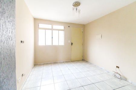Sala de apartamento para alugar com 2 quartos, 45m² em Vila Curuçá Velha, São Paulo