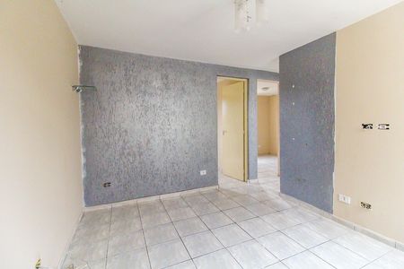 Sala de apartamento para alugar com 2 quartos, 45m² em Vila Curuçá Velha, São Paulo