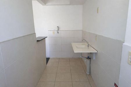 Apartamento para alugar com 2 quartos, 46m² em Santa Cruz, Rio de Janeiro