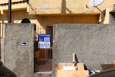 Casa para alugar com 35m², 1 quarto e sem vagaFachada e portão