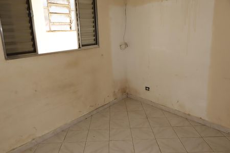 Casa para alugar com 35m², 1 quarto e sem vagaQuarto
