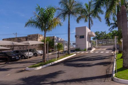 Apartamento para alugar com 50m², 2 quartos e 1 vagaÁrea Comum-Entrada e saída de veículos e portaria