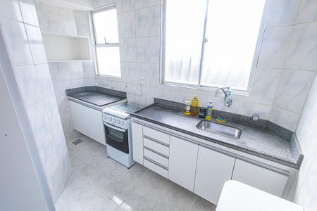 Apartamento para alugar com 85m², 2 quartos e 1 vaga Apartamento para alugar com 85m², 2 quartos e 1 vagaCozinha