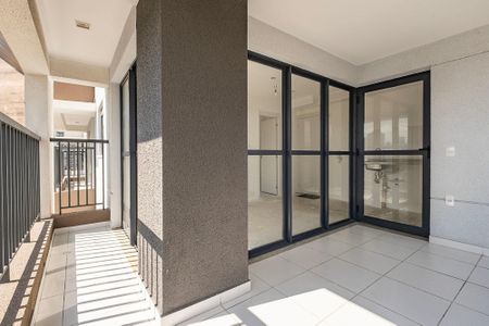 Varanda de apartamento à venda com 1 quarto, 42m² em Pinheiros, São Paulo