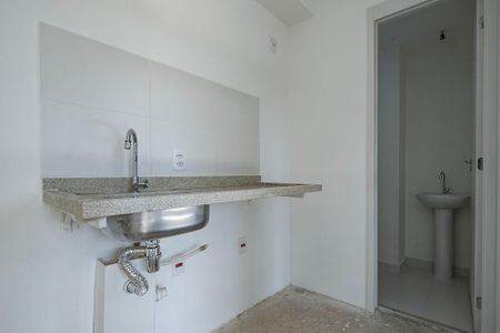 Sala/Cozinha de apartamento à venda com 1 quarto, 42m² em Pinheiros, São Paulo
