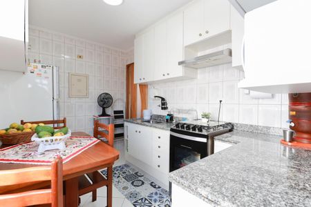 Apartamento à venda com 81m², 2 quartos e 1 vagaCozinha