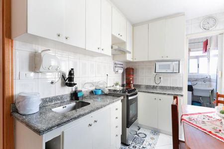 Apartamento à venda com 81m², 2 quartos e 1 vagaCozinha
