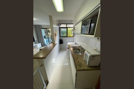 Apartamento à venda com 67m², 2 quartos e 1 vagaCozinha