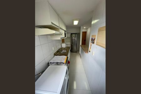 Apartamento à venda com 67m², 2 quartos e 1 vagaCozinha