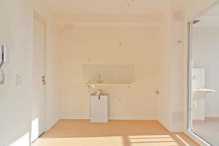 Apartamento para alugar com 37m², 2 quartos e sem vagaSala e cozinha