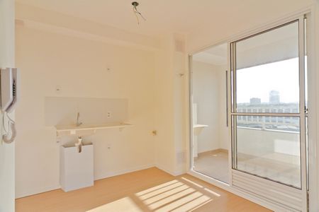 Apartamento para alugar com 37m², 2 quartos e sem vagaSala e cozinha