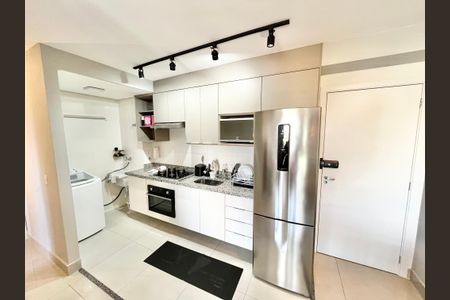 Sala/Cozinha de apartamento para alugar com 2 quartos, 48m² em Jardim São Paulo, São Paulo