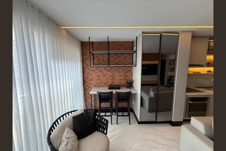 Apartamento para alugar com 65m², 2 quartos e 2 vagas Apartamento para alugar com 65m², 2 quartos e 2 vagasÁrea externa