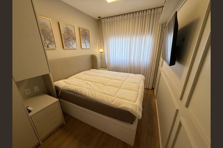 Apartamento para alugar com 65m², 2 quartos e 2 vagas Apartamento para alugar com 65m², 2 quartos e 2 vagasQuarto