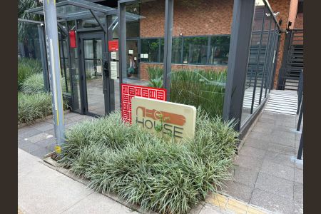 Apartamento para alugar com 65m², 2 quartos e 2 vagas Apartamento para alugar com 65m², 2 quartos e 2 vagasÁrea externa