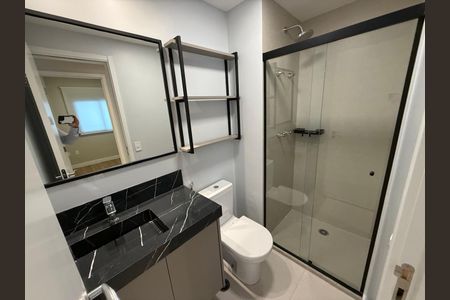 Apartamento para alugar com 65m², 2 quartos e 2 vagas Apartamento para alugar com 65m², 2 quartos e 2 vagasBanheiro