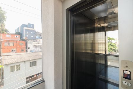 Apartamento para alugar com 51m², 2 quartos e sem vaga Apartamento para alugar com 51m², 2 quartos e sem vagaCondomínio