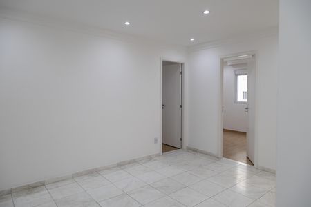 Apartamento à venda com 185m², 3 quartos e 3 vagasPassagem entre comodos