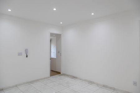 Apartamento à venda com 185m², 3 quartos e 3 vagasPassagem entre comodos