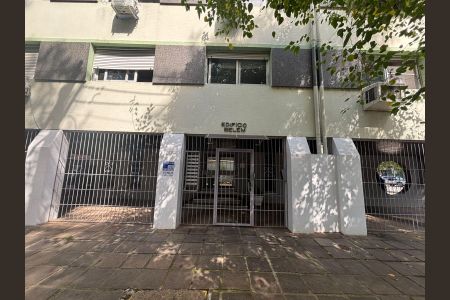 Apartamento à venda com 75m², 2 quartos e 2 vagasFachada