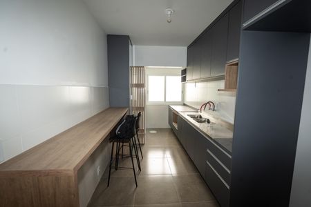 Apartamento à venda com 75m², 2 quartos e 2 vagasCozinha
