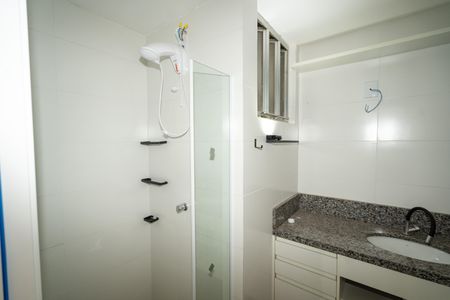 Apartamento à venda com 75m², 2 quartos e 2 vagasBanheiro