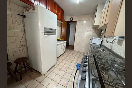 Apartamento à venda com 91m², 3 quartos e 2 vagasCozinha