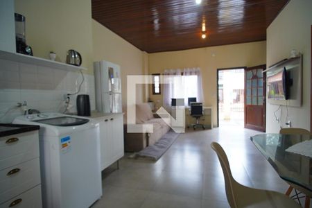 Casa à venda com 300m², 4 quartos e 1 vagaCozinha